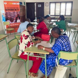 Guinea Ecuatorial - Formación a sanitarios (2)