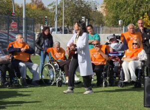 Día Mundial del ictus - musicoterapia en el jardín